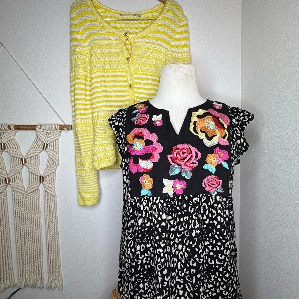 Trina Turk Knit Cardi Sweater Ashbridge Yellow & White Striped Knitted Cardigan
